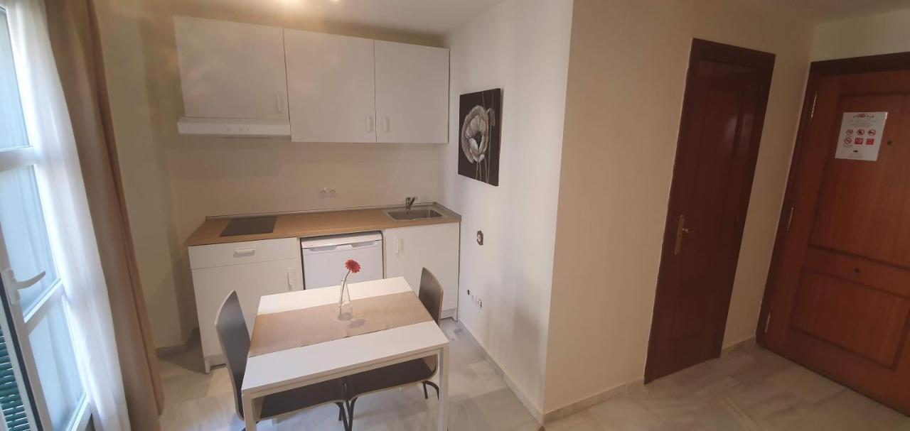 Fan Flat Carreteria Apartment มาลากา ภายนอก รูปภาพ