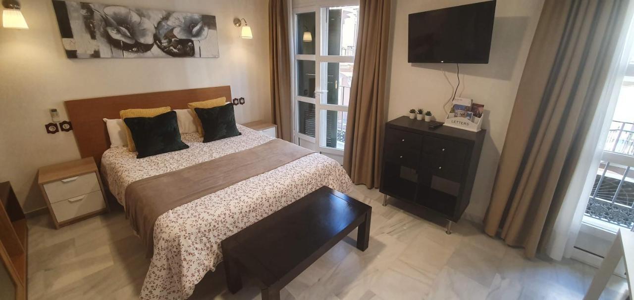 Fan Flat Carreteria Apartment มาลากา ภายนอก รูปภาพ