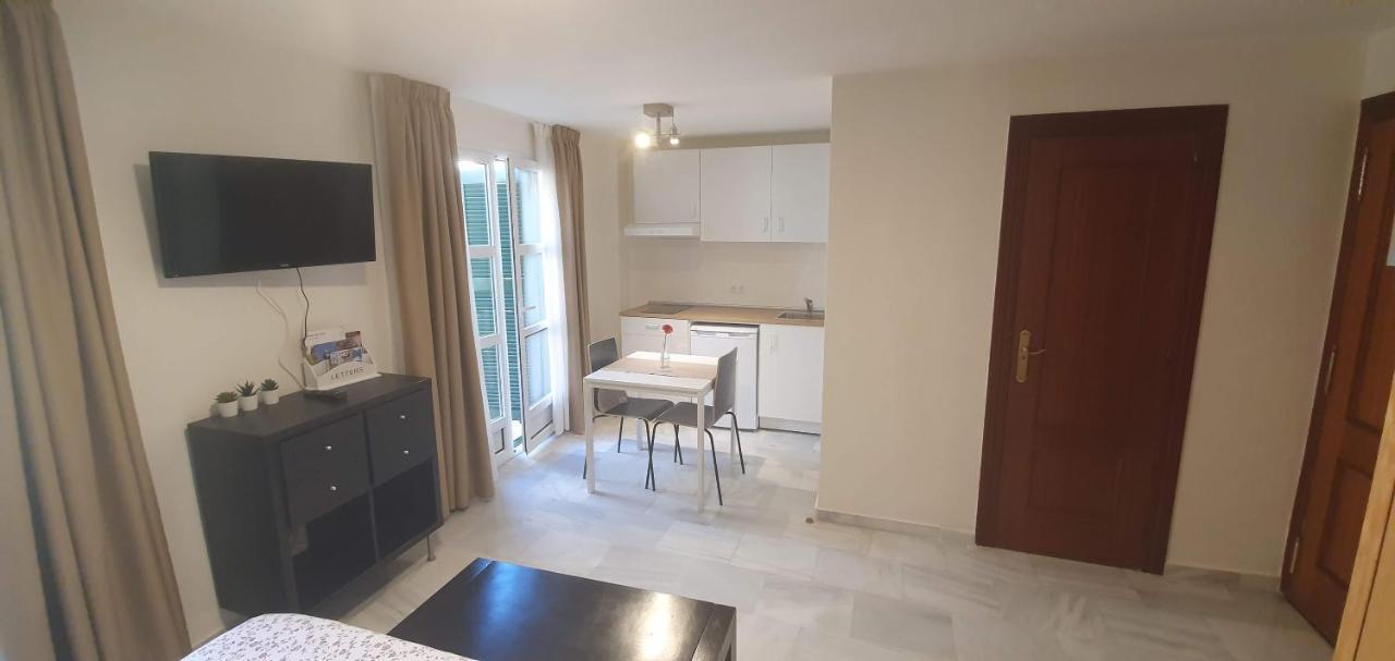Fan Flat Carreteria Apartment มาลากา ภายนอก รูปภาพ