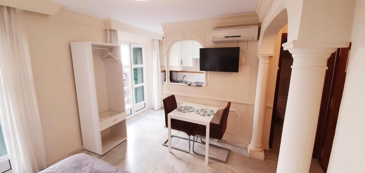 Fan Flat Carreteria Apartment มาลากา ภายนอก รูปภาพ